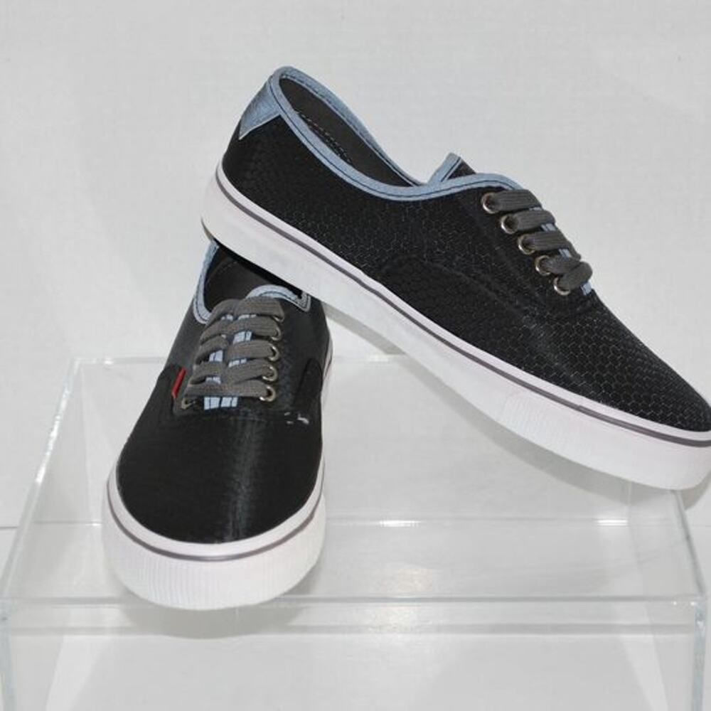 Mens Sneakers - Levi's - Black - Size 8 M